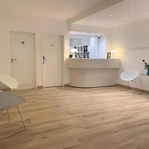 3* ホテル フランセ